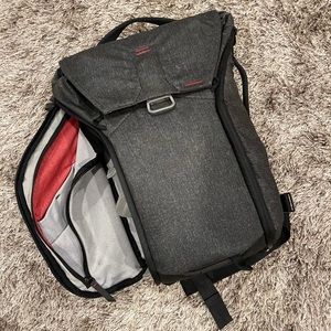 Peak Design V1 Backpack